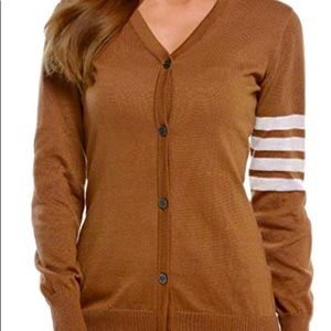Long sleeve cropped sweater